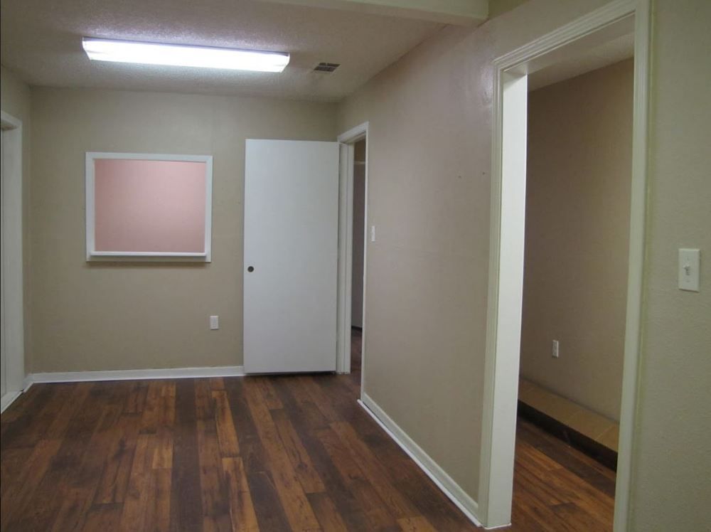 6450 Kelly Drive, Granbury, TX 76048